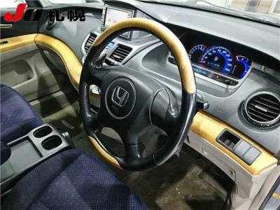Honda ODYSSEY  с аукциона в Японии