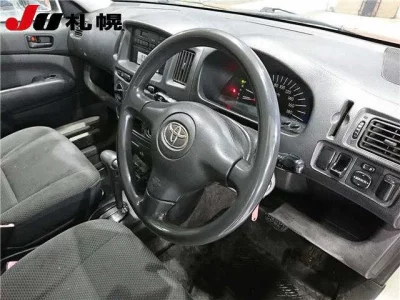 Toyota SUCCEED  с аукциона в Японии