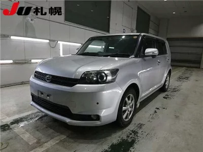 Toyota COROLLA RUMION  с аукциона в Японии