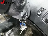 Toyota FUNCARGO лот № 95 оценка R  с аукциона в Японии 3