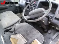 Toyota HIACE TRUCK лот № 8026 оценка -  с аукциона в Японии 2