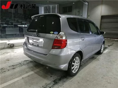 Honda FIT  с аукциона в Японии
