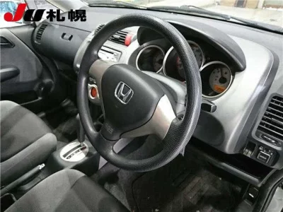 Honda FIT  с аукциона в Японии