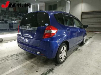 Honda FIT  с аукциона в Японии
