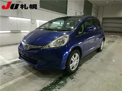 Honda FIT  с аукциона в Японии