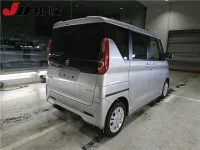 Nissan ROOX лот № 1565 оценка 3.5  с аукциона в Японии 1