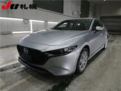 Mazda MAZDA3  с аукциона в Японии