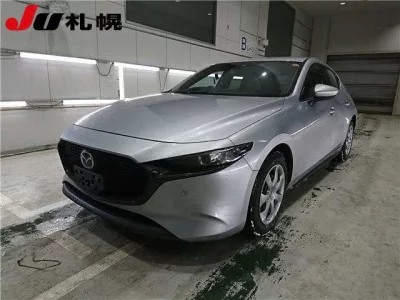 Mazda MAZDA3  с аукциона в Японии