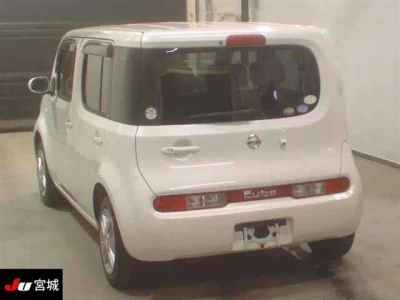 Nissan CUBE
