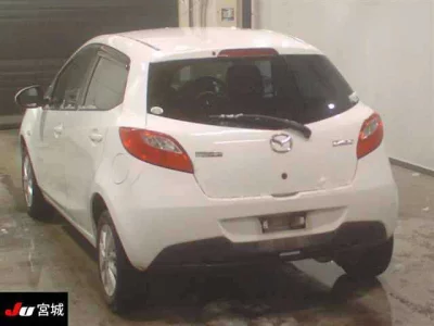 Mazda DEMIO
