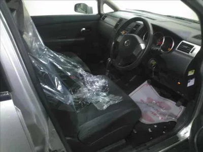 Nissan TIIDA LATIO  с аукциона в Японии