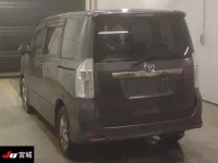 Toyota NOAH лот № 4015 оценка R  с аукциона в Японии 1