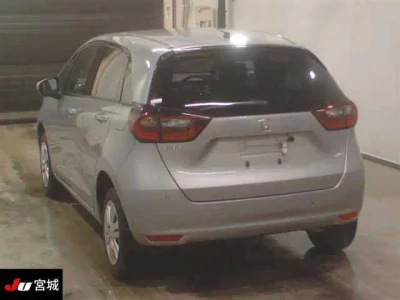 Honda FIT  с аукциона в Японии