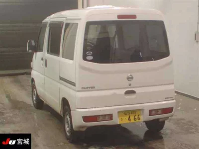 Nissan CLIPPER VAN