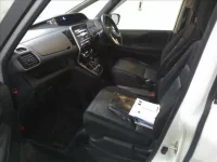 Nissan SERENA лот № 3002 оценка   с аукциона в Японии 2