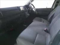 Toyota HIACE VAN лот № 3001 оценка   с аукциона в Японии 2