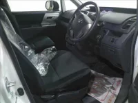 Toyota NOAH лот № 4216 оценка 3.5  с аукциона в Японии 3