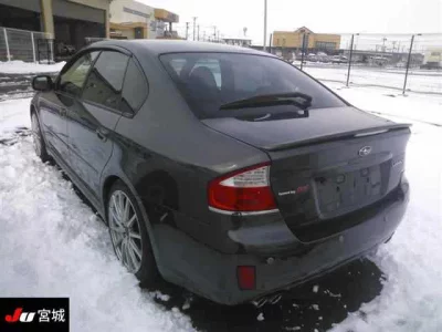 Subaru LEGACY B4