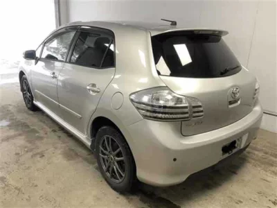 Toyota BLADE