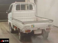 Suzuki CARRY TRUCK лот № 4002 оценка R  с аукциона в Японии 1