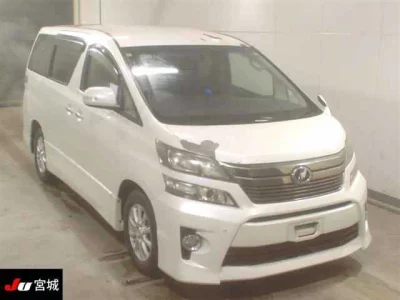 Toyota VELLFIRE  с аукциона в Японии