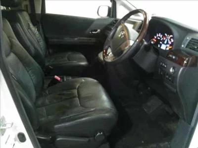 Toyota VELLFIRE  с аукциона в Японии