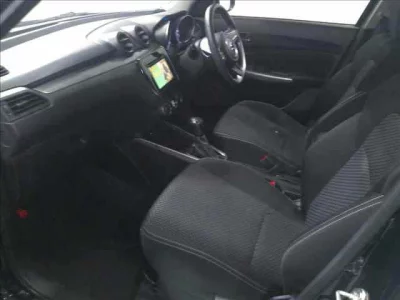 Suzuki SWIFT  с аукциона в Японии