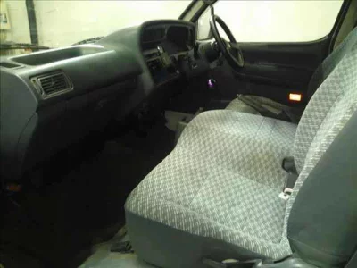 Toyota HIACE VAN  с аукциона в Японии