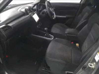 Suzuki SWIFT  с аукциона в Японии