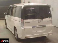 Honda STEP WAGON лот № 4339 оценка 3.5  с аукциона в Японии 1