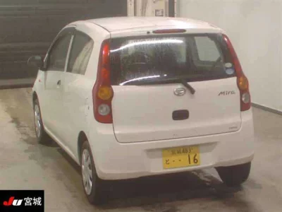 Daihatsu MIRA