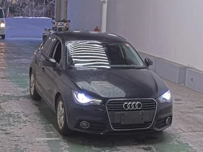 Audi A1  с аукциона в Японии