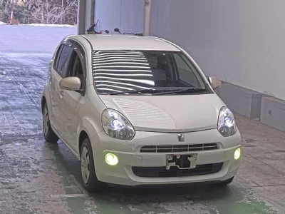 Toyota PASSO  с аукциона в Японии