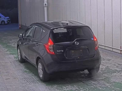 Nissan NOTE  с аукциона в Японии