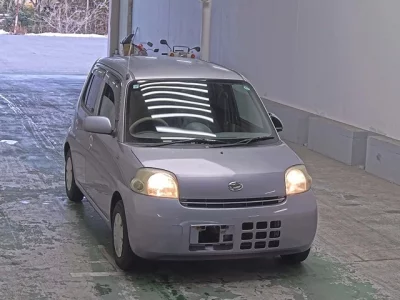 Daihatsu Esse  с аукциона в Японии