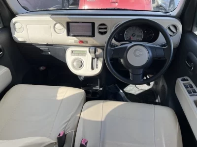 Daihatsu MIRA  с аукциона в Японии