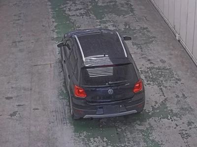 Volkswagen CROSS POLO