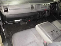 Toyota HIACE VAN лот № 560 оценка R  с аукциона в Японии 4