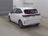 Nissan NOTE лот № 1006 оценка 5  с аукциона в Японии 1