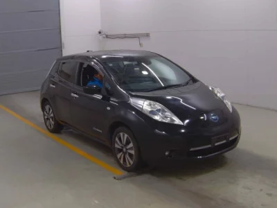 Nissan LEAF  с аукциона в Японии