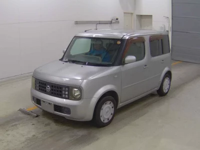 Nissan CUBE  с аукциона в Японии