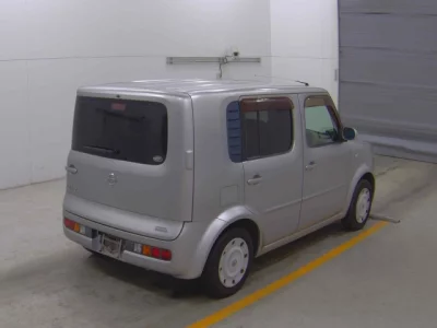 Nissan CUBE  с аукциона в Японии