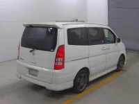 Nissan SERENA лот № 8542 оценка 3.5  с аукциона в Японии 3