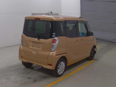 Nissan DAYZ ROOX  с аукциона в Японии