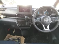 Nissan ROOX лот № 5590 оценка 4  с аукциона в Японии 4