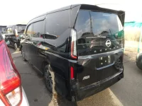 Nissan SERENA лот № 5564 оценка 4  с аукциона в Японии 1