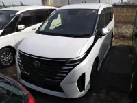 Nissan SERENA лот № 5523 оценка 4  с аукциона в Японии 2
