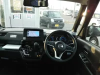 Nissan ROOX лот № 5585 оценка 3.5  с аукциона в Японии 4