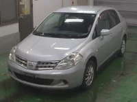 Nissan TIIDA LATIO лот № 3514 оценка 3.5  с аукциона в Японии 5