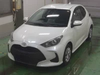Toyota YARIS лот № 3007 оценка 4  с аукциона в Японии 6